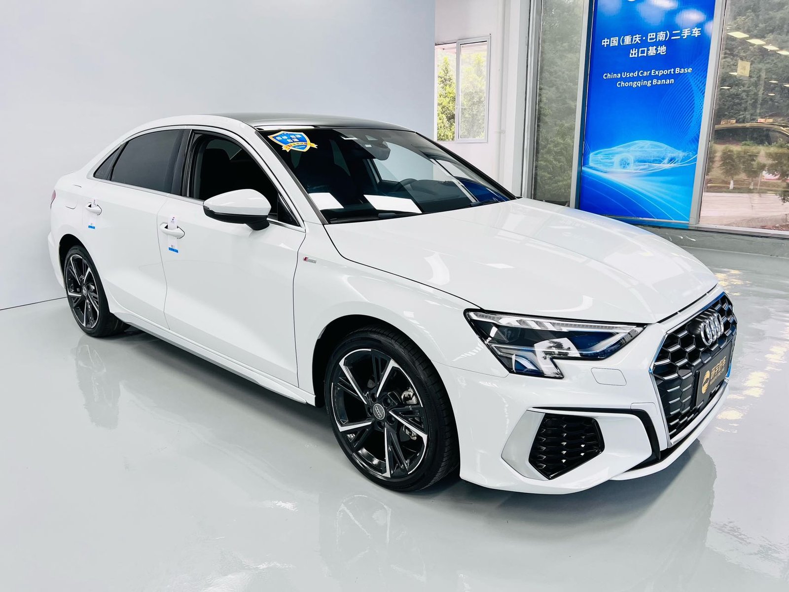 2022 Audi A3L Limousine 35 TFSI Sportline缩略图 2022 Audi A3L Limousine 35 TFSI Sportline缩略图